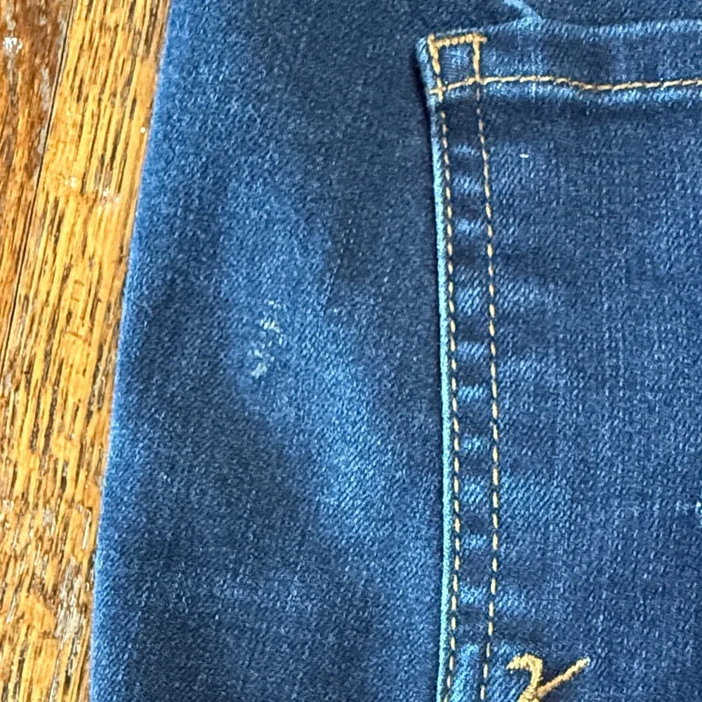 B36 Kut from the Kloth Women’s 12 Indigo Ankle Skinny Jeans with Distressed Hem - Picture 5 of 5